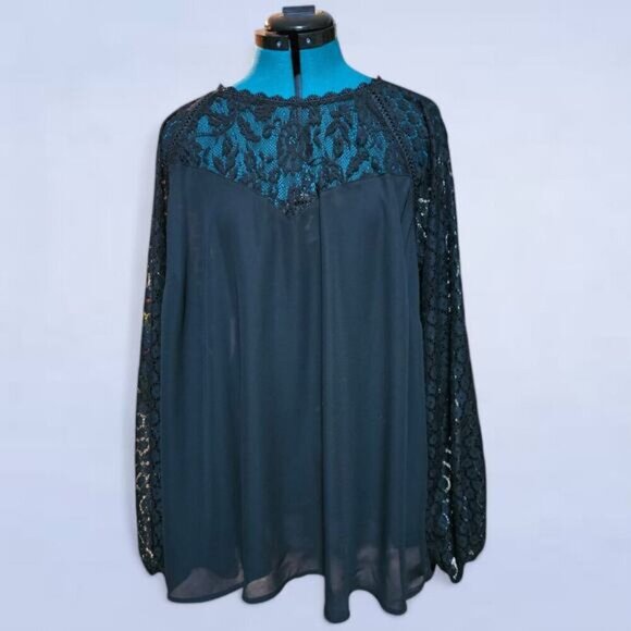 Torrid Georgette Lace Mix Sleeve Top in Black - Size 3X - Picture 2 of 8